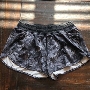 Tracker Short V 4 in